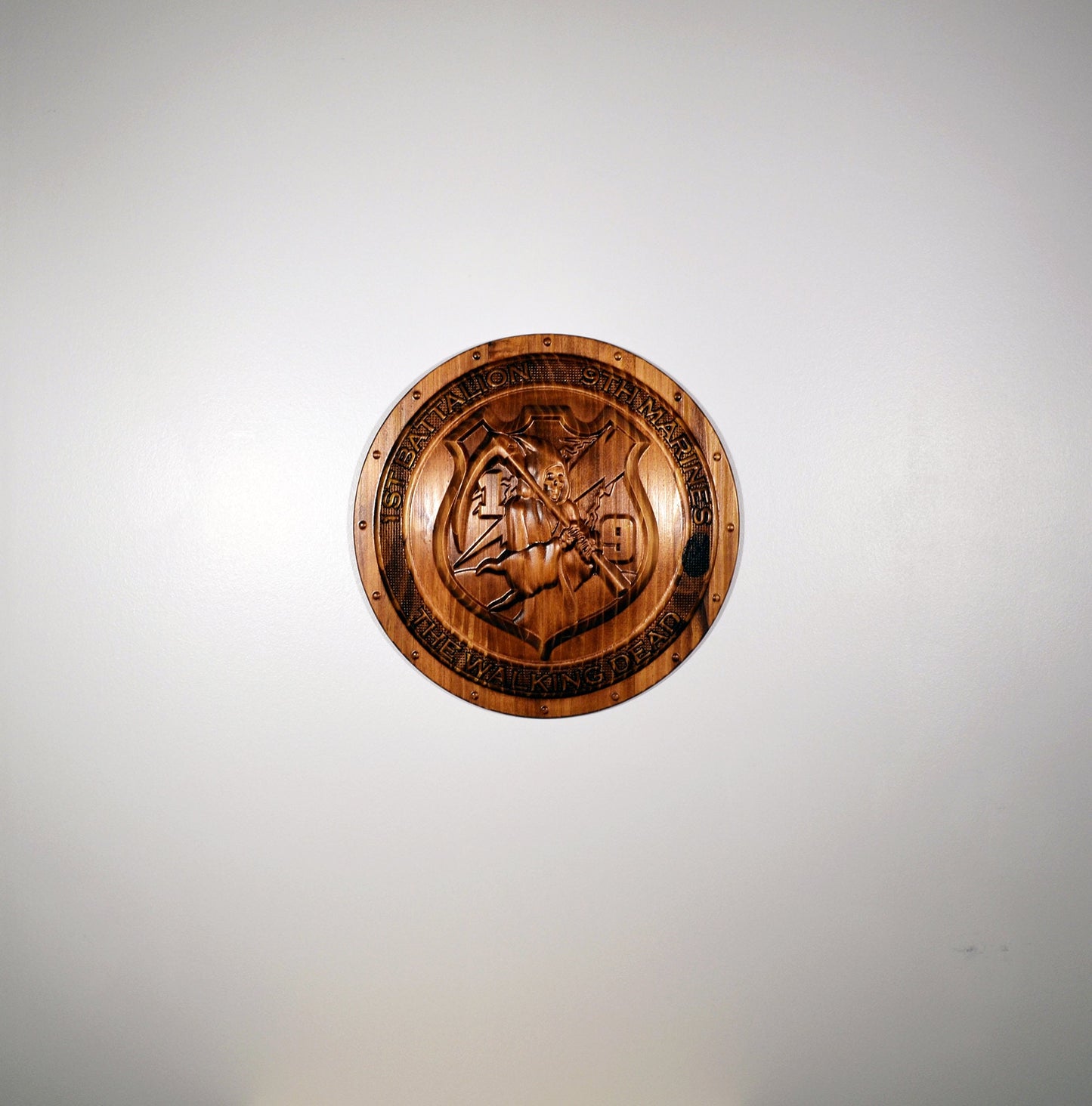 USMC 1st Battalion 9th Marines, USMC The Walking Dead 3d wood carving stained, military plaque