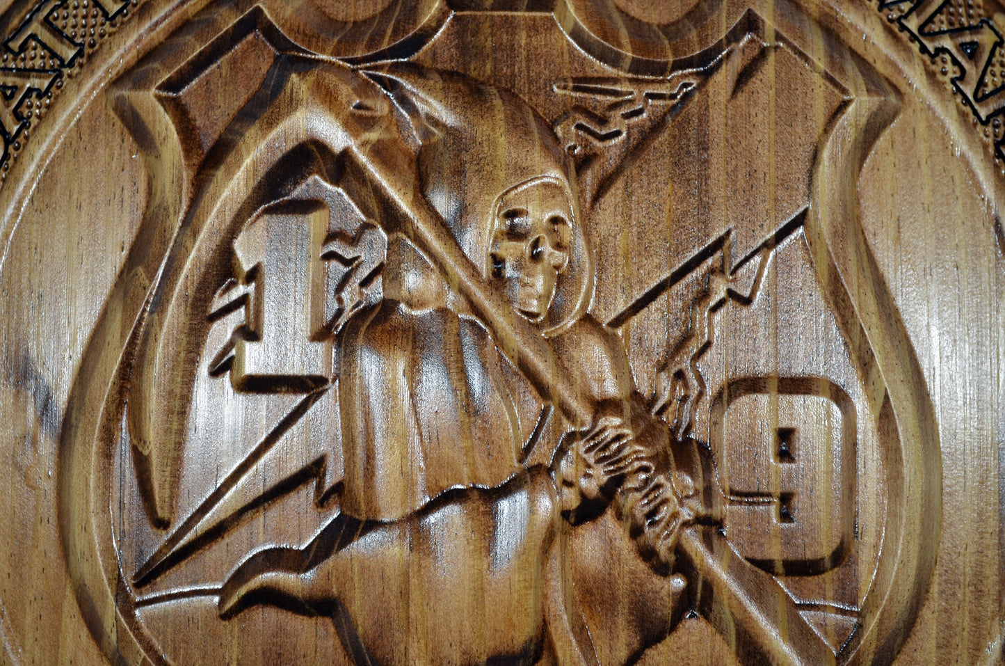 USMC 1st Battalion 9th Marines, USMC The Walking Dead 3d wood carving stained, military plaque