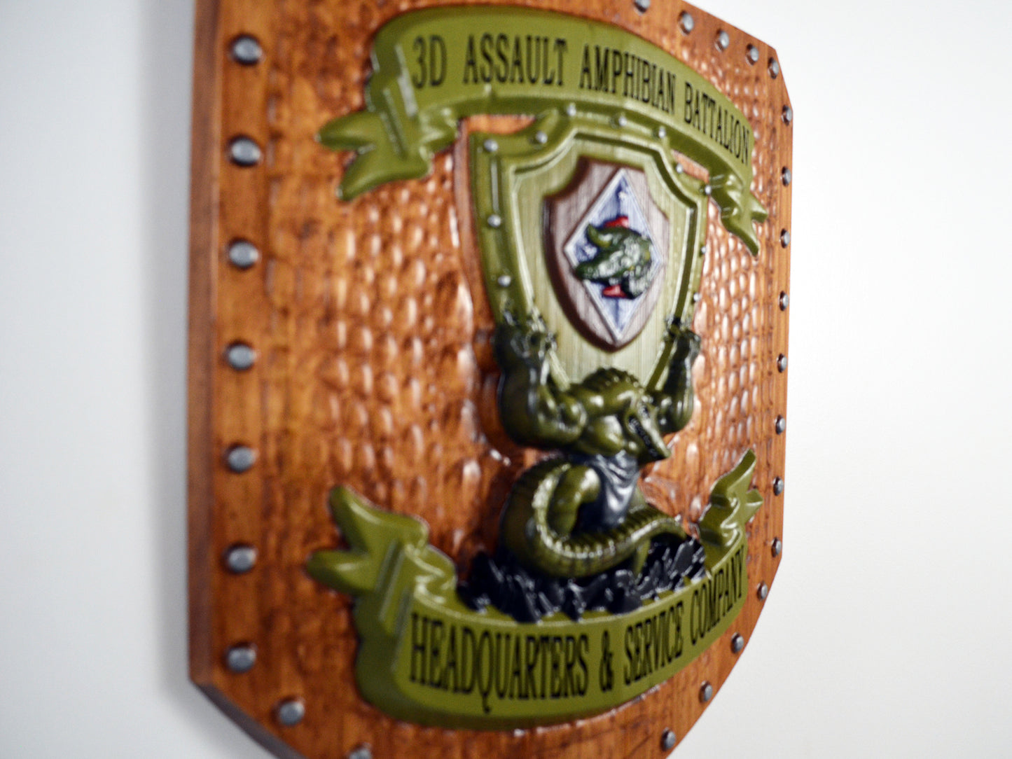 USMC 3rd Assault Amphibian Battalion H & S Co, 3d wood carving, military plaque