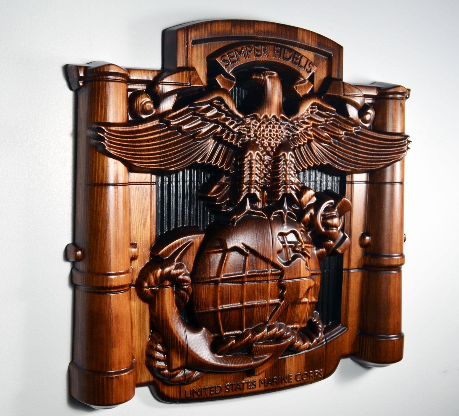 USMC MCRD Eagle Globe Anchor 22", Marine Corps, Military Cedar Plaque