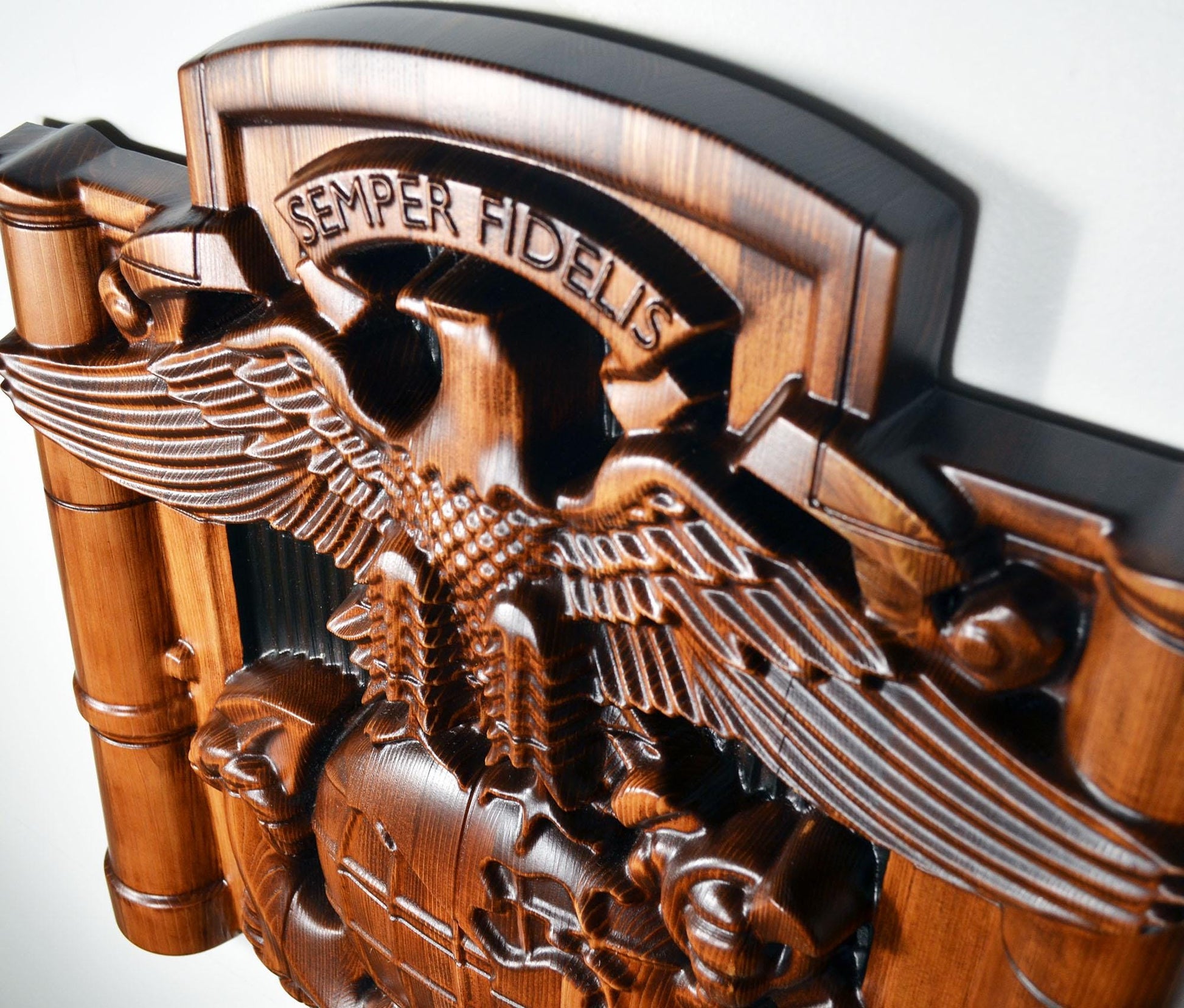 USMC MCRD Eagle Globe Anchor 22", Marine Corps, Military Cedar Plaque