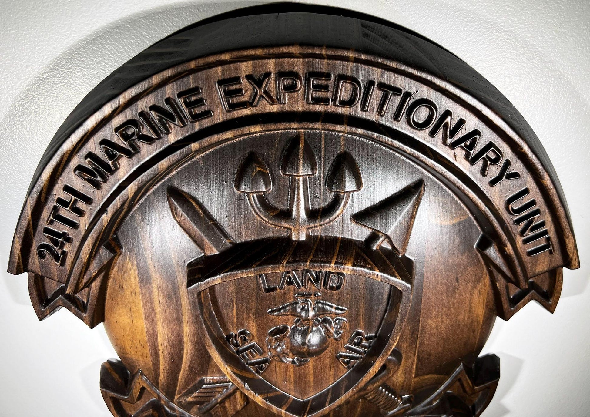 USMC 24th Marine Expeditionary Unit, 12" Unit Plaque Java