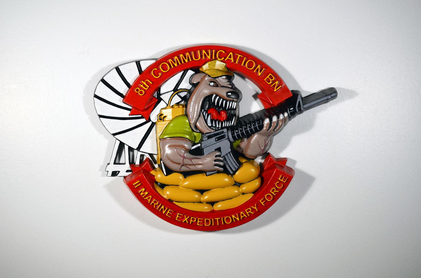 USMC 8th Communication Battalion, Painted wood military plaque