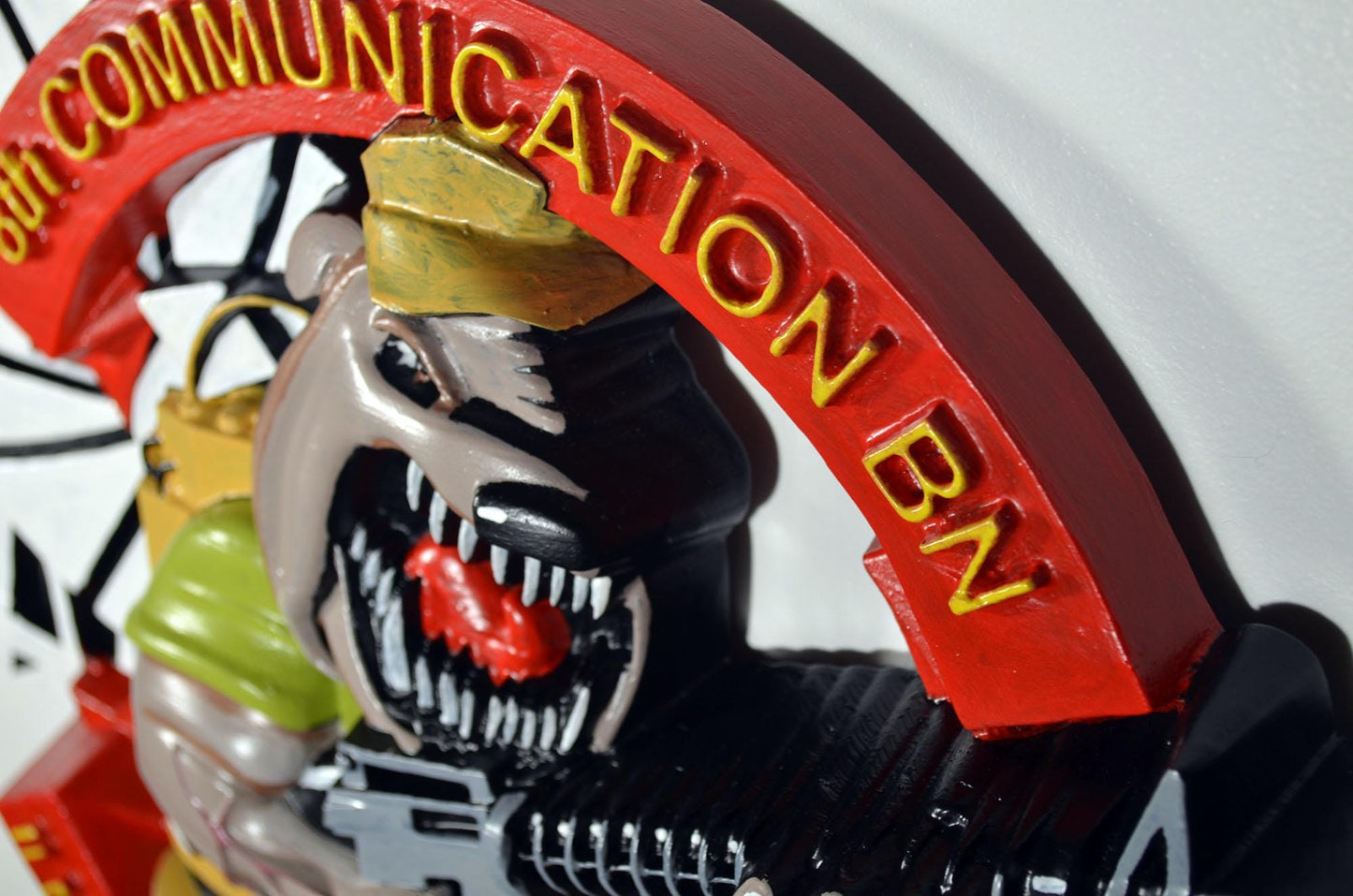 USMC 8th Communication Battalion, Painted wood military plaque