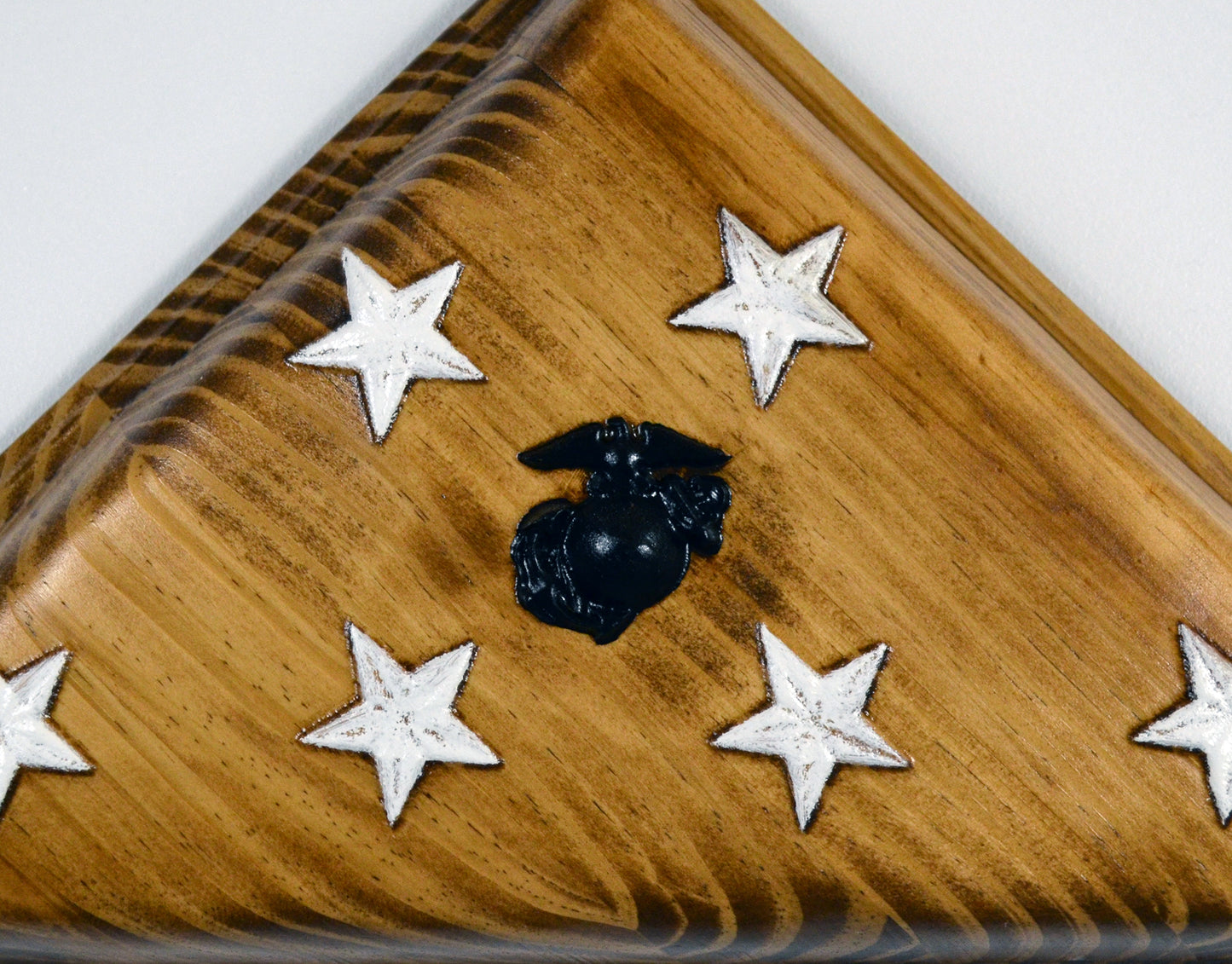 USMC folded flag, Marine Corps keepsake, military plaque - Carved Effects