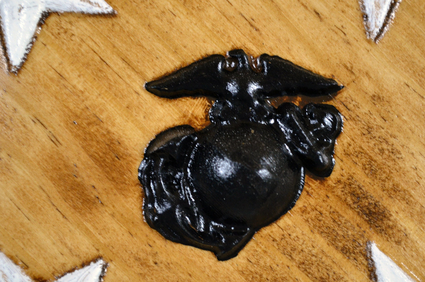 USMC folded flag, Marine Corps keepsake, military plaque - Carved Effects